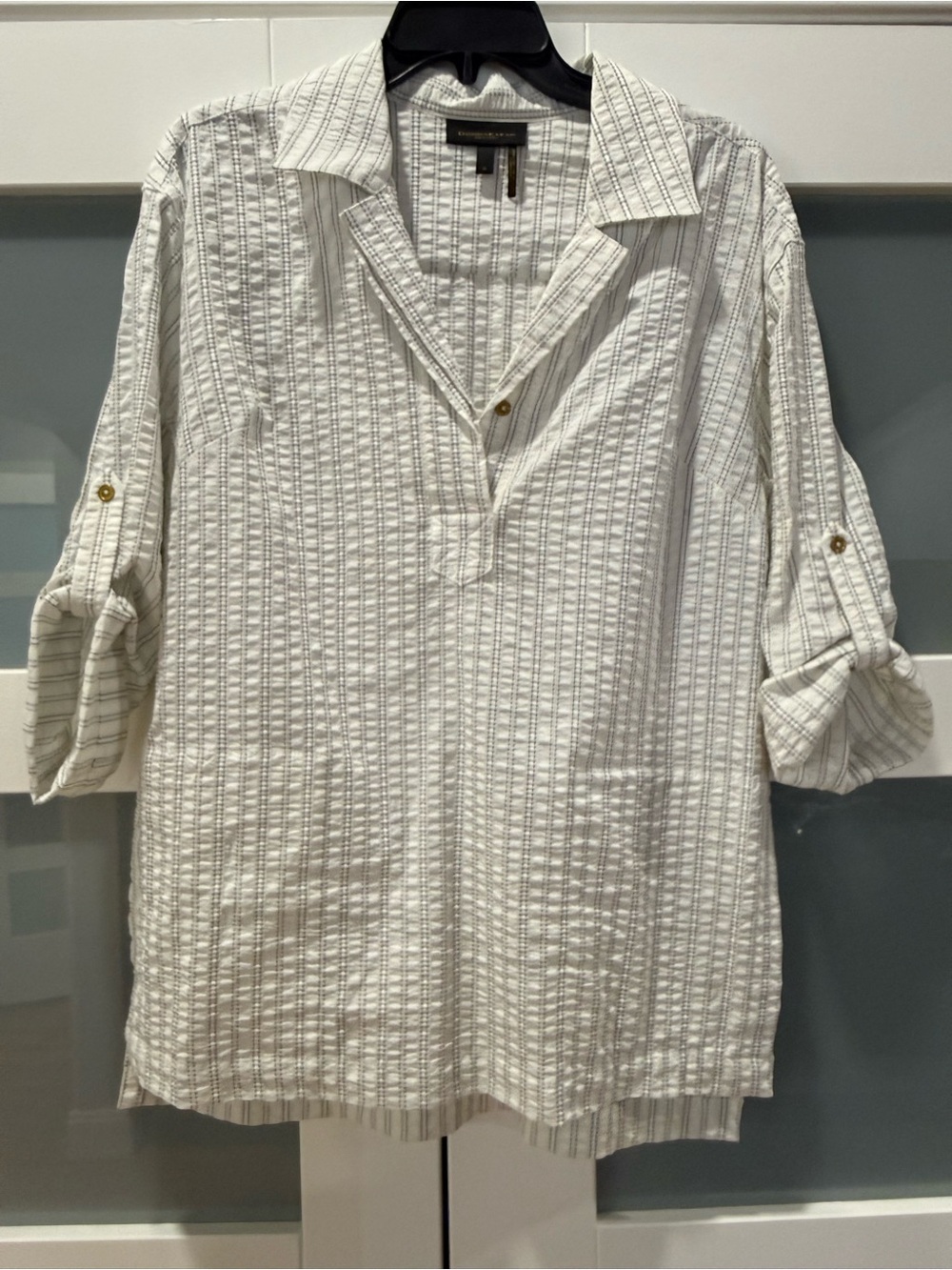 Donna Karan Black White Top SeerSucker summer oversized shirt size Medium
